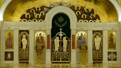 Избират нов сръбски патриарх с тайно гласуване и жребий