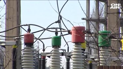 Мая Манолова атакува увеличаването на тока и парното пред прокурор