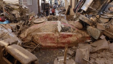 Спасиха жена, прекарала три дни в кола до трупа на сестра си край Валенсия
