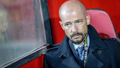 ЦСКА уволни Ел Маестро, Стамен Белчев поема отбора отново