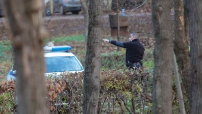 Дрогиран водач стреля по друг и рани спътника му в Русе