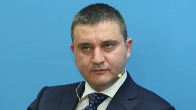Горанов за НАП: Не сте виновен, ако някой открадне отключената ви кола