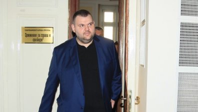 ДПС: Очакваме доказателства, мотивирали решението на САЩ за Пеевски