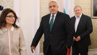 Борисов: Вкупом ще паднем в пропастта, българите трябва да ни накажат