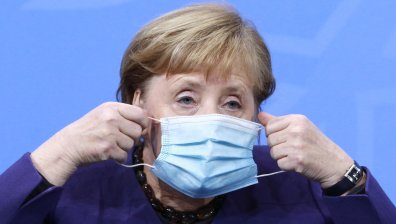 Меркел: Мащабната държавна помощ не може да продължи безкрайно