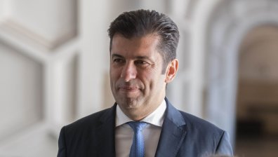 Кирил Петков: Няма кой да открадне спестяванията на хората