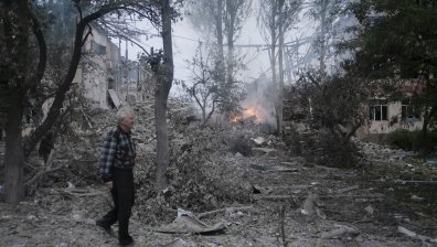 Ден след като подписаха за зърното: Ракети удариха пристанището в Одеса