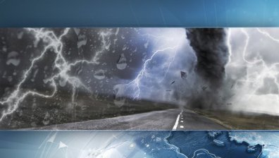 Мълния удари и уби жена в Чехия, трима други са пострадали