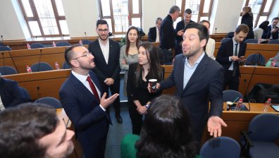 ГЕРБ: Твърденията на ПП-ДБ-СС за картите за паркиране са манипулативни