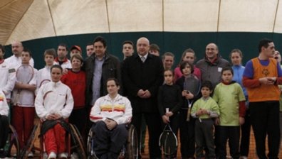 Открит урок по тенис от Спешъл Олимпикс България