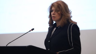 Йотова: Липсата на разговор за еврото ни хвърля в лапите на конспиративните теории