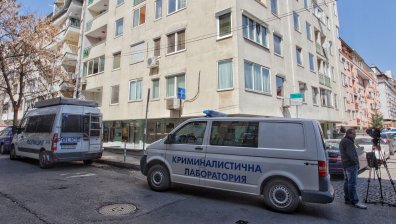 Кола с мигранти се блъсна в камион, бягали от преследващи ги екипи на СДВР