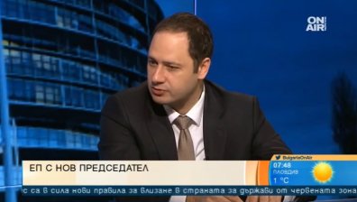 Какво следва от избора на Мецола за шеф на ЕП и какво постигна Петков в Скопие?