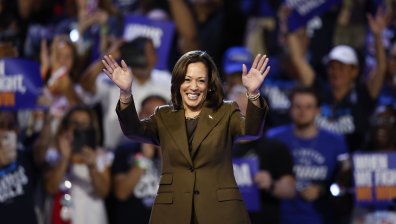 Камала Харис е събрала над $1 млрд. от президентската си кампания