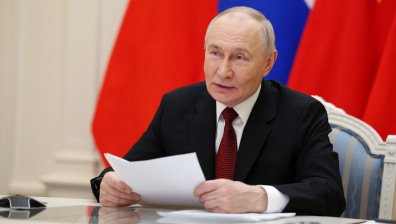 Русия настоява Украйна да приеме условията ѝ, войната продължава