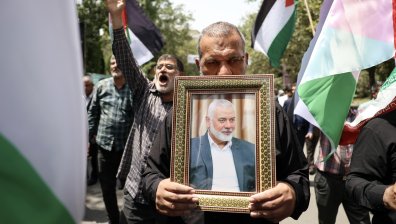 Иран: САЩ също са отговорни за смъртта на лидера на "Хамас"
