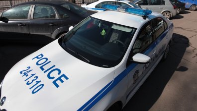 Постоянен арест за трима мъже, принуждавали жена към проституция в София