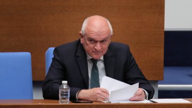Премиерът Главчев поиска от ДАНС проверка заради Симеоновския лифт