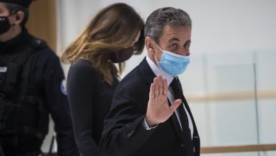 Карла Бруни с емоционален пост за присъдата на съпруга ѝ - Никола Саркози