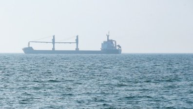 Украински кораб се удари в руска мина в Черно море, двама моряци са ранени