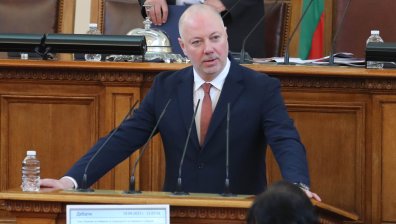 Веднъж месечно председателят на НС ще събира шефовете на комисии