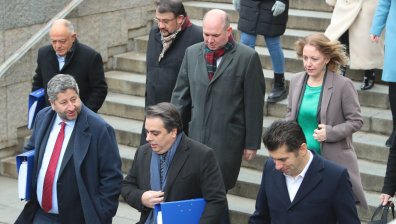 "Галъп": ПП-ДБ и ГЕРБ-СДС с идентична подкрепа, ДПС и "Възраждане" борят третото място