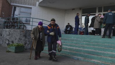 "Разрушаването на "Нова Каховка" е отвъд червените линии": Страхът държи будни украинците