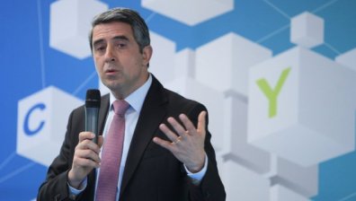 Плевнелиев: Резолюцията цели да ни спрат еврофондовете