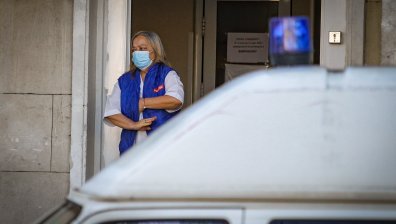 Председателят на БЛС: Инфекцията е опасна, нищо не е свършило