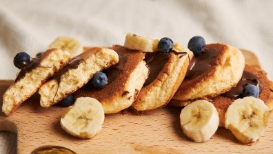 Рецепта за мекици с банан и какао