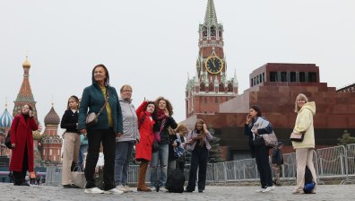 В цяла Русия пуснаха сирените за предупреждение за въздушна тревога