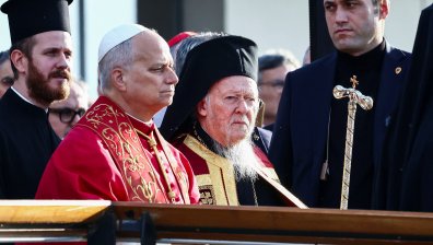 Папа Лъв XIV и Вселенският патриарх Вартоломей с обща молитва в Турция