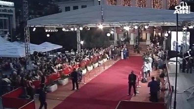 Оливър Стоун бе награден с Почетното сърце на Сараево