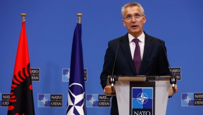 Столтенберг: Войната в Украйна е ужасна, но по-лошо ще бъде, ако има война Русия-НАТО