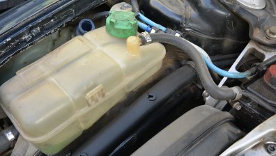 Ето как да спрете теча на антифриз