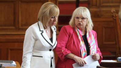 Манолова иска служебният кабинет да е в основата на следващото управление