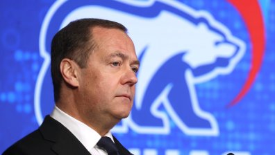 Медведев нарече европейските лидери "идиоти, слабаци и нищожества"