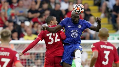 "Челси" и "Ливърпул" се копират: Имат едни и същи резултати