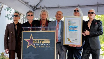 "Деф Лепард" получи звезда на Алеята на славата в Холивуд
