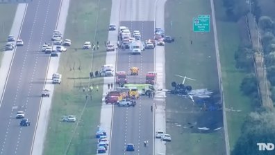 Пътнически самолет се разби на магистрала във Флорида, има загинали (+ВИДЕО)