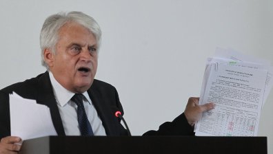 СГП отново привика Рашков на разпит за "Хемус", той отказал да приеме призовката