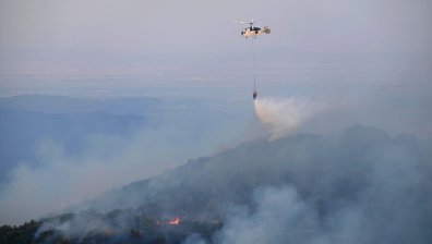 Тежка е ситуацията в Гърция: Гасят над 100 пожара