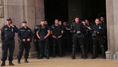 От Варна започват протестите на полицаите за повече пари