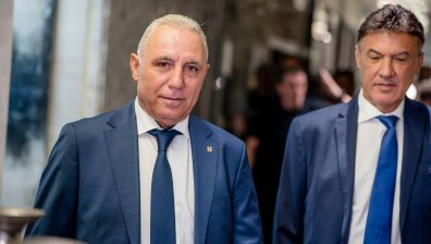 Героите от САЩ 94 събраха близо 460 000 лв. за една вечер