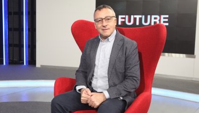 Стаматов: Учениците ни са в "златната среда", образованието трябва да бъде присъствено
