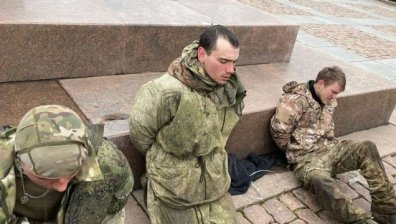 Размяна: 14 военнопленници се върнаха в Украйна, сред тях са медик и офицер