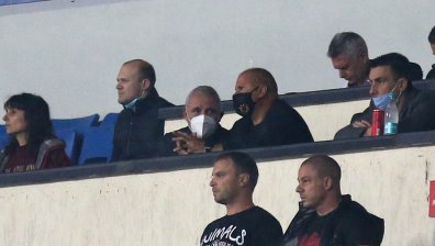 ЦСКА прати Стоичков в екстаз: Велик отбор с велика публика! Стойчо ги срази!