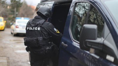 Задържаният от ГДБОП наркодилър от ареста: Имам обрив