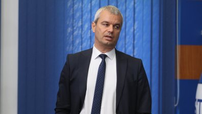 Костадин Костадинов се изправя пред Софийския районен съд