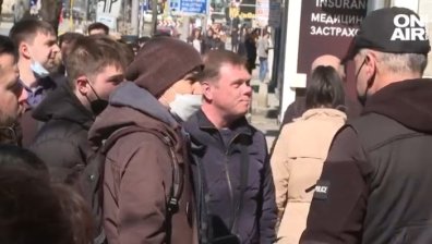 Статутът на украинците у нас още не е уреден, не е ясно кой и какви помощи ще получава
